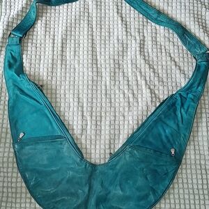 SASH BAG GUC Elegant Teal Leather Crossbody